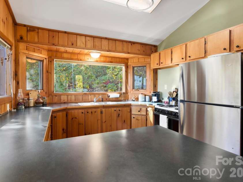121 Pairofdice Way, Lake Lure, NC 28746.  MLS# CAR4360538, YatesRealty ID 16162. 