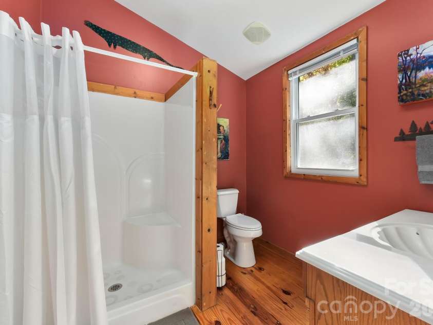121 Pairofdice Way, Lake Lure, NC 28746.  MLS# CAR4360538, YatesRealty ID 16162. 