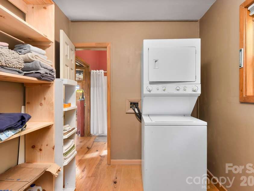 121 Pairofdice Way, Lake Lure, NC 28746.  MLS# CAR4360538, YatesRealty ID 16162. 