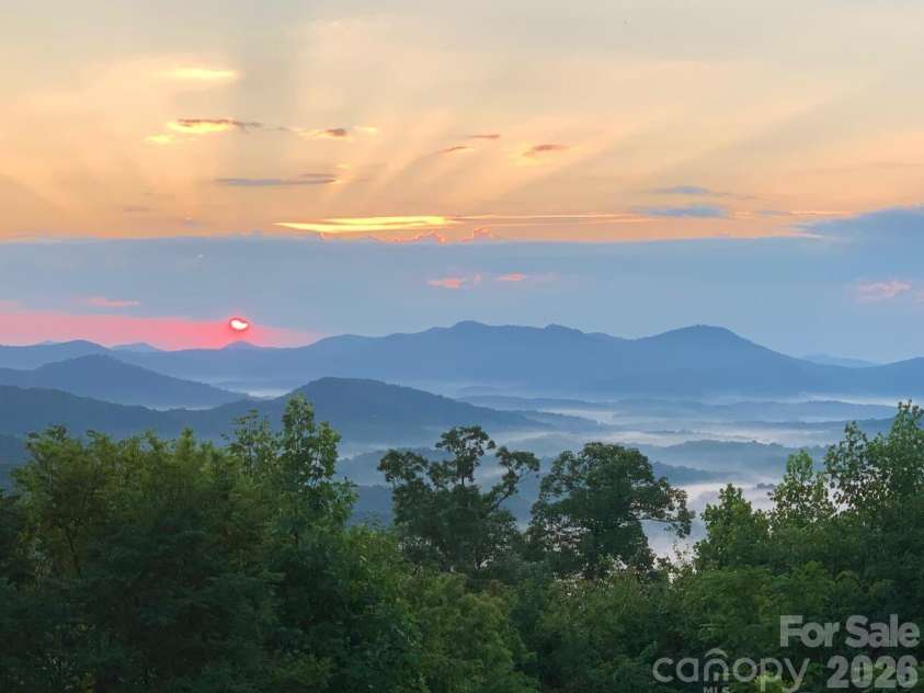 121 Pairofdice Way, Lake Lure, NC 28746.  MLS# CAR4360538, YatesRealty ID 16162. 