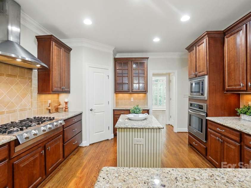 4133 Hoffmeister Drive, Waxhaw, NC 28173.  MLS# CAR4264633, YatesRealty ID 16163. 