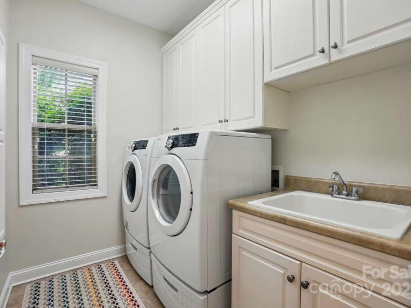 4133 Hoffmeister Drive, Waxhaw, NC 28173.  MLS# CAR4264633, YatesRealty ID 16163. 