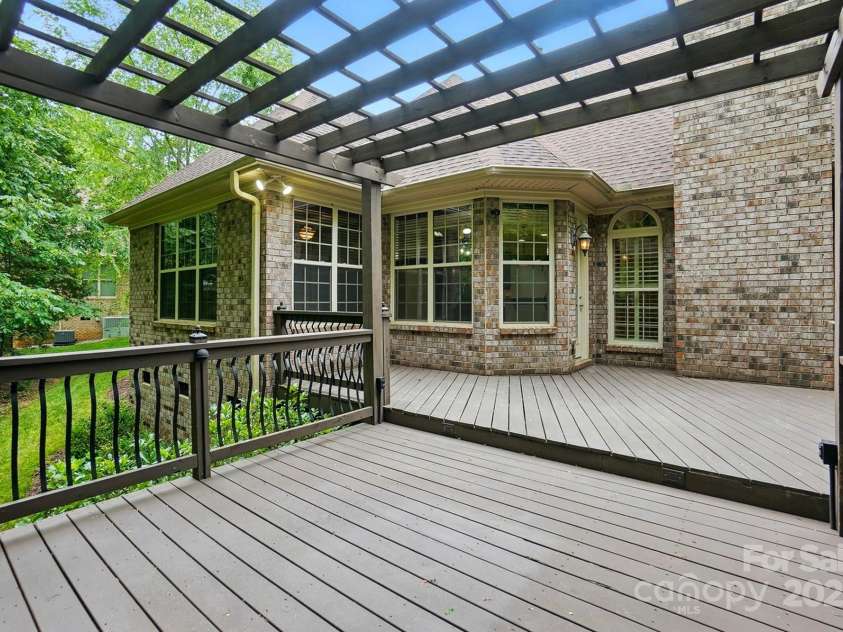 4133 Hoffmeister Drive, Waxhaw, NC 28173.  MLS# CAR4264633, YatesRealty ID 16163. 