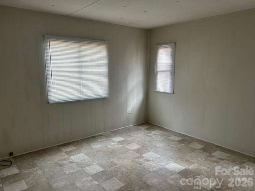 621 Elm Street, Marshville, NC 28103.  MLS# CAR4337317, YatesRealty ID 16163. 