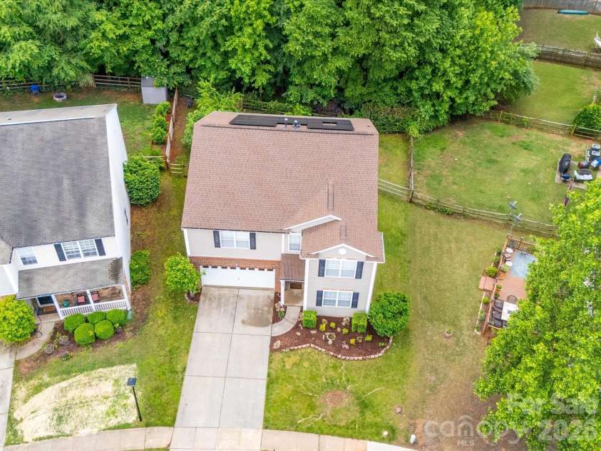 2306 Nettleton Court, Matthews, NC 28105.  MLS# CAR4346998, YatesRealty ID 16167. Aerial View