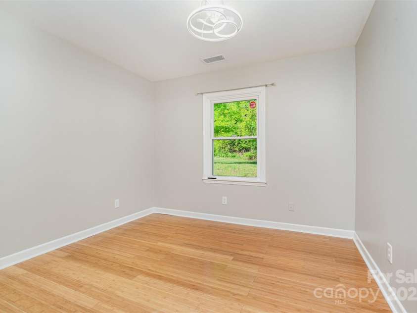 14834 Pawnee Trail, Matthews, NC 28104.  MLS# CAR4251720, YatesRealty ID 16168. 