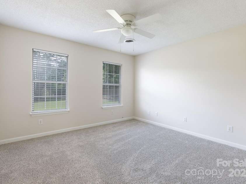 112 Brookshire Drive, Fort Mill, SC 29715.  MLS# CAR4256696, YatesRealty ID 16169. 