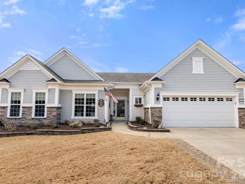 9021 Badlands Court, Fort Mill, SC 29707.  MLS# CAR4349018, YatesRealty ID 16169. 