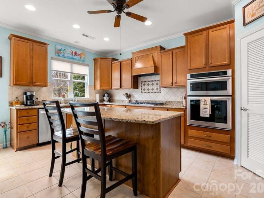 9021 Badlands Court, Fort Mill, SC 29707.  MLS# CAR4349018, YatesRealty ID 16169. 