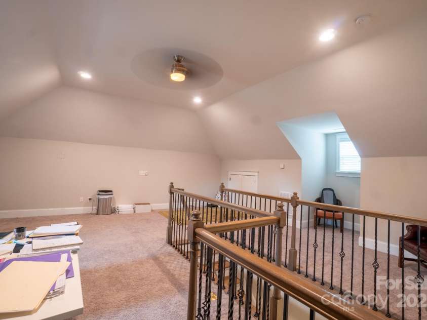 2706 Hilliard Drive, Charlotte, NC 28205.  MLS# CAR4298179, YatesRealty ID 1617. 