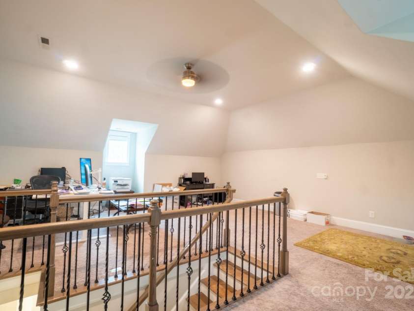 2706 Hilliard Drive, Charlotte, NC 28205.  MLS# CAR4298179, YatesRealty ID 1617. 