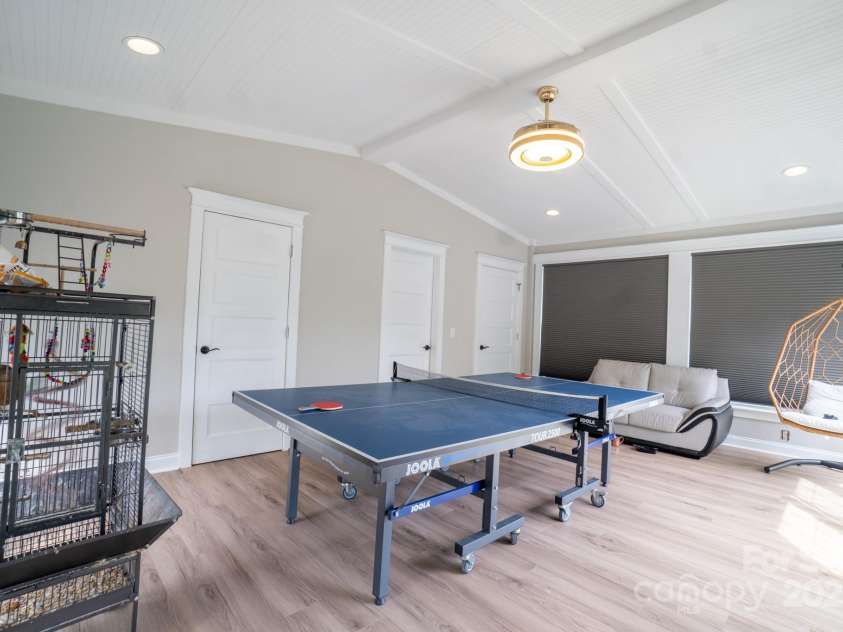 2706 Hilliard Drive, Charlotte, NC 28205.  MLS# CAR4298179, YatesRealty ID 1617. 