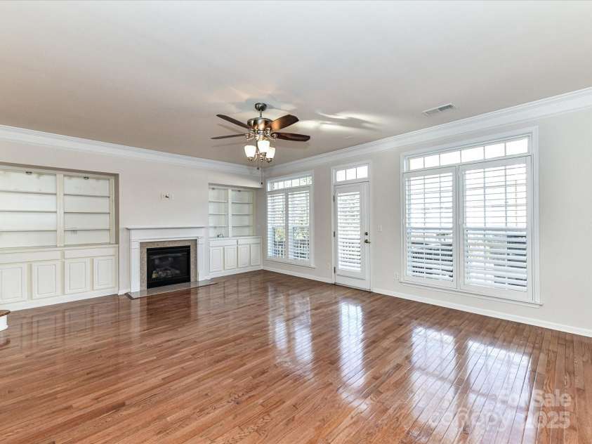 7854 Springs Village Lane, Charlotte, NC 28226.  MLS# CAR4240846, YatesRealty ID 16170. Outdoor Living off Main Floor- Virtually Staged