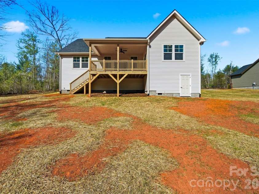 2422 Kimberly Avenue, Morganton, NC 28655.  MLS# CAR4366379, YatesRealty ID 16173. 