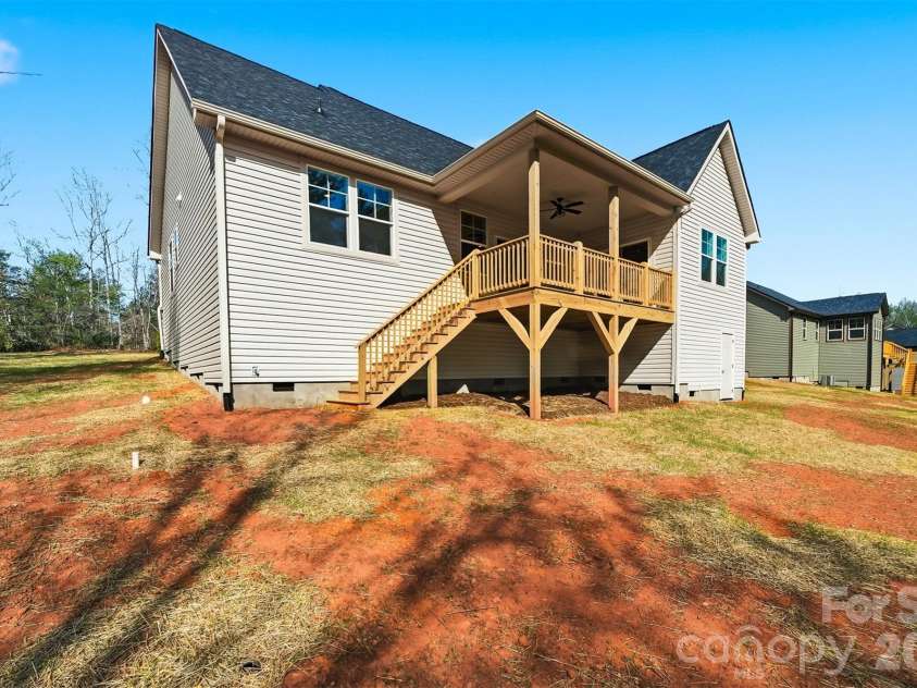 2422 Kimberly Avenue, Morganton, NC 28655.  MLS# CAR4366379, YatesRealty ID 16173. 