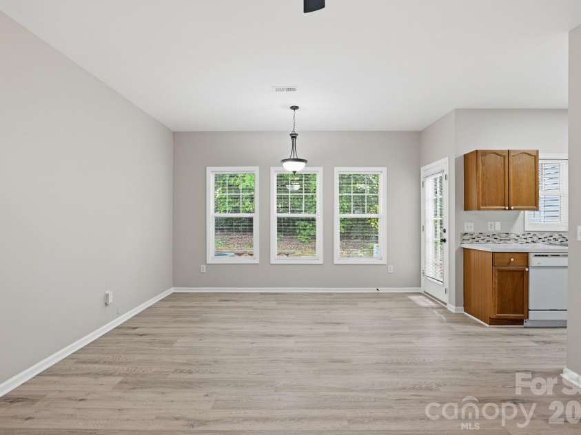 5971 Pisgah Way, Charlotte, NC 28217.  MLS# CAR4369592, YatesRealty ID 16174. 