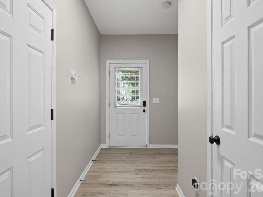 5971 Pisgah Way, Charlotte, NC 28217.  MLS# CAR4369592, YatesRealty ID 16174. 