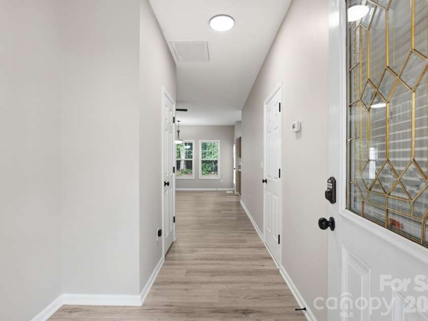 5971 Pisgah Way, Charlotte, NC 28217.  MLS# CAR4369592, YatesRealty ID 16174. 