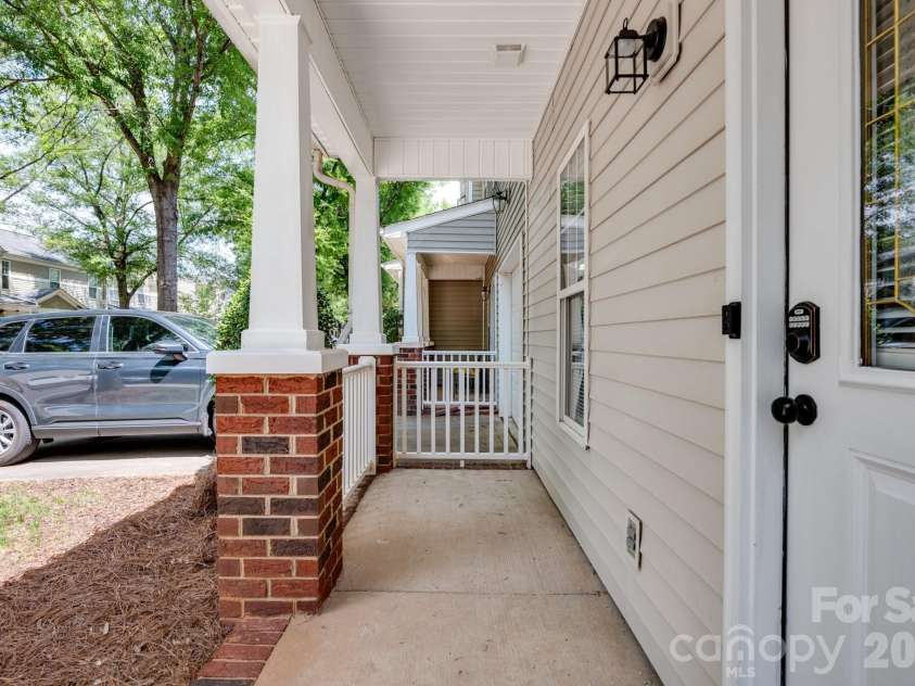 5971 Pisgah Way, Charlotte, NC 28217.  MLS# CAR4369592, YatesRealty ID 16174. 