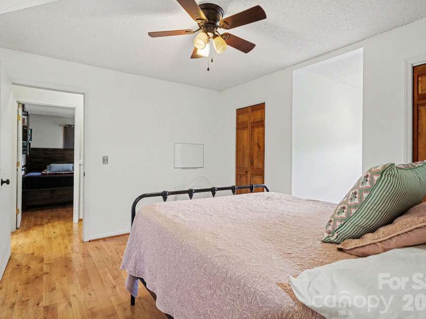 2040 Burke Road, Shelby, NC 28152.  MLS# CAR4367319, YatesRealty ID 16176. Second upstairs bedroom