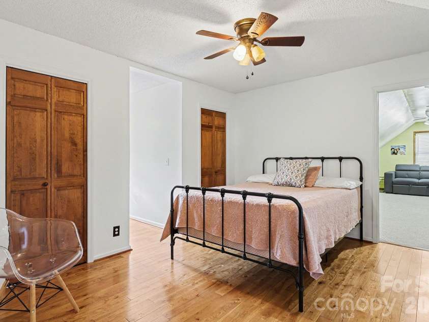 2040 Burke Road, Shelby, NC 28152.  MLS# CAR4367319, YatesRealty ID 16176. This bedroom has access to...