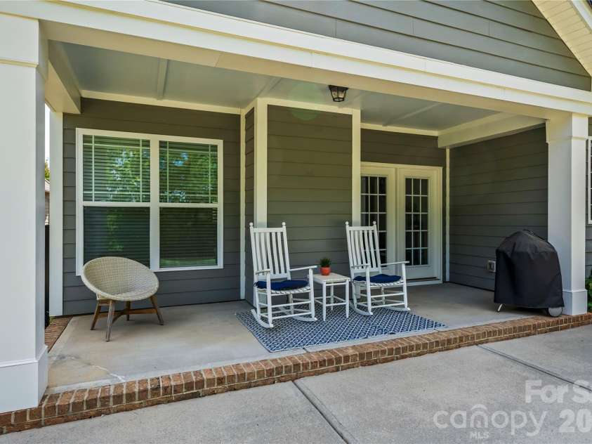 13127 Union Square Drive, Huntersville, NC 28078.  MLS# CAR4369975, YatesRealty ID 16178. Back Covered Patio