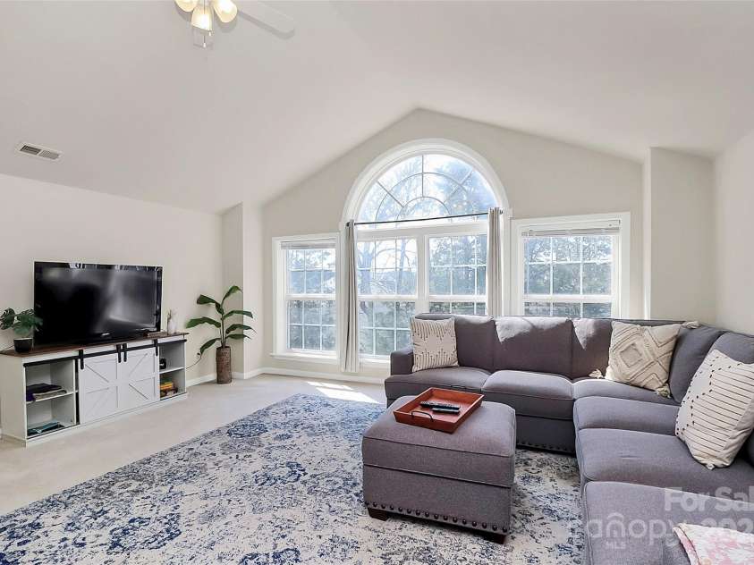 7925 Woodmere Drive, Harrisburg, NC 28075.  MLS# CAR4284394, YatesRealty ID 16178. 