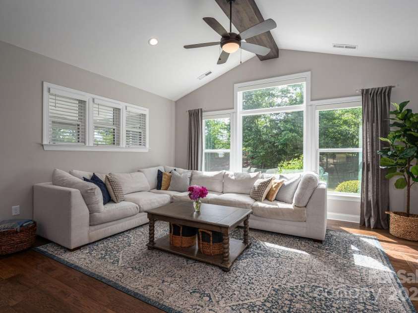 3017 Winged Teal Court, Belmont, NC 28012.  MLS# CAR4248943, YatesRealty ID 16179. 