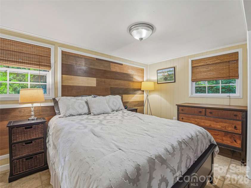 416 Cherokee Avenue, Black Mountain, NC 28711.  MLS# CAR4330813, YatesRealty ID 1618. 