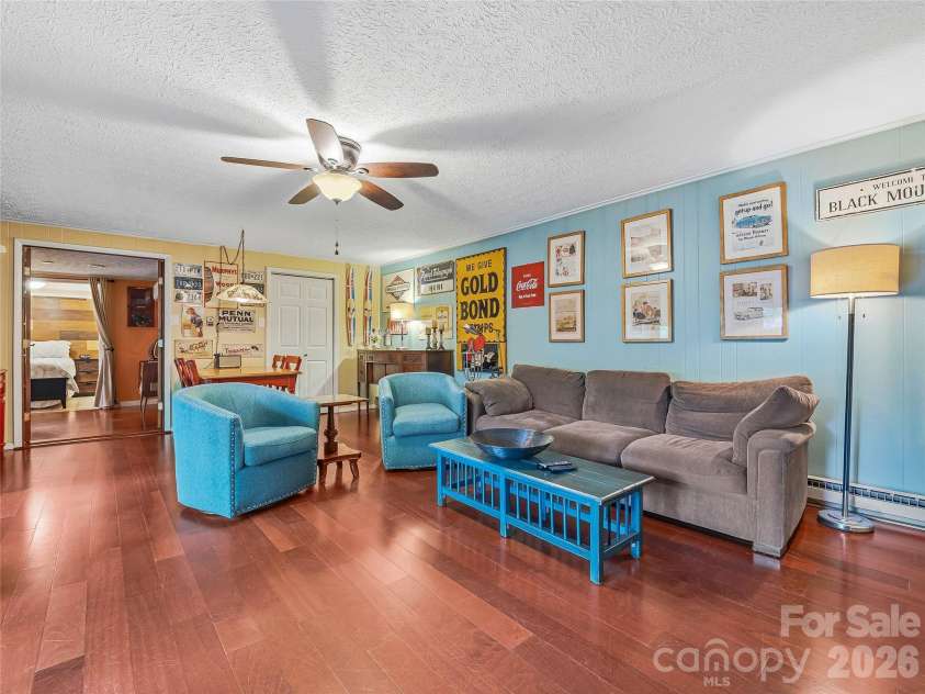 416 Cherokee Avenue, Black Mountain, NC 28711.  MLS# CAR4330813, YatesRealty ID 1618. 