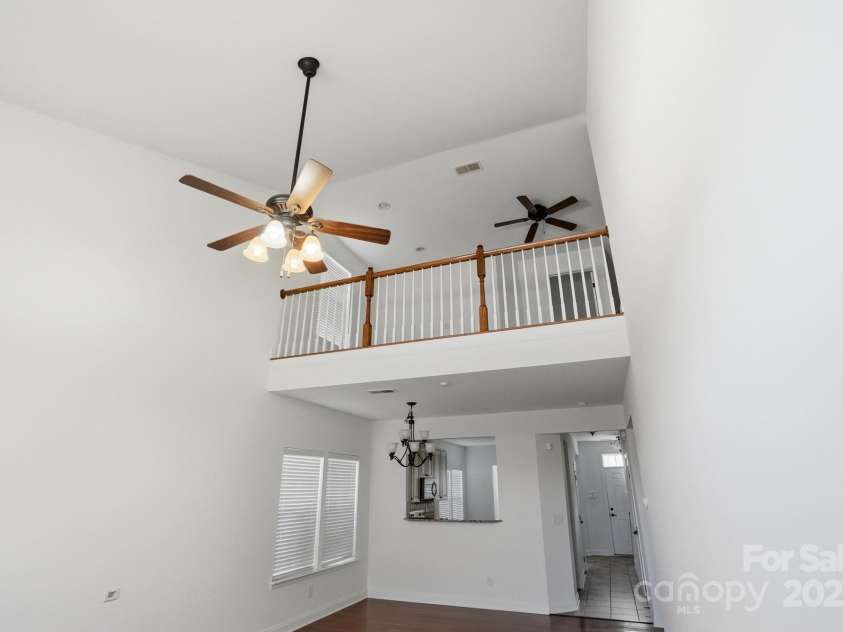 5763 Mossdale Lane, Charlotte, NC 28278.  MLS# CAR4329295, YatesRealty ID 1618. 