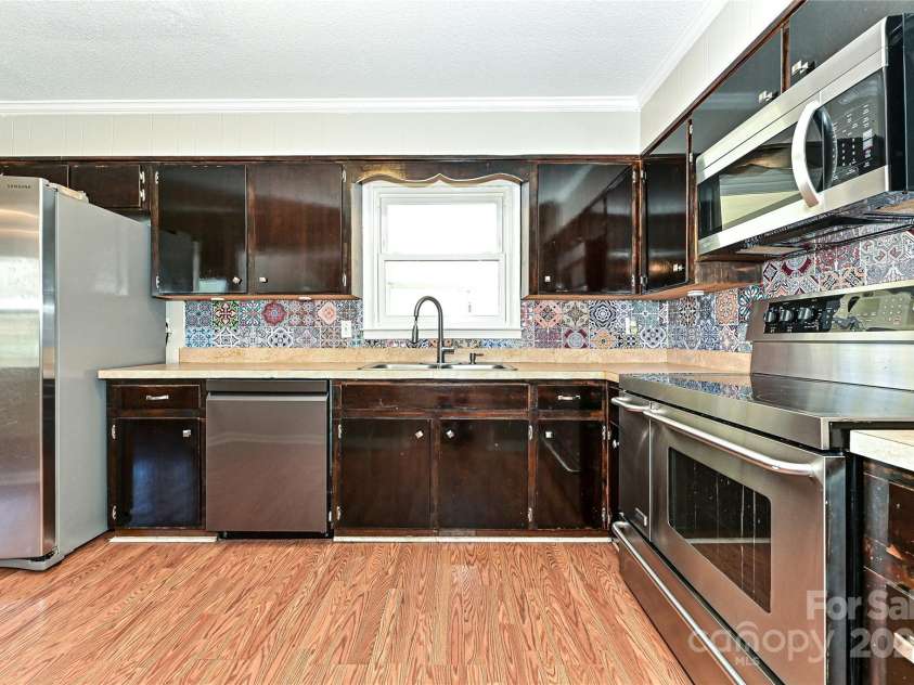 1961 Franklin Street, Rock Hill, SC 29732.  MLS# CAR4224474, YatesRealty ID 16181. 