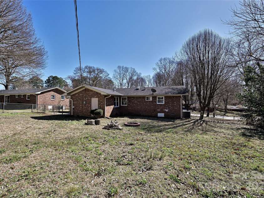 1961 Franklin Street, Rock Hill, SC 29732.  MLS# CAR4224474, YatesRealty ID 16181. 