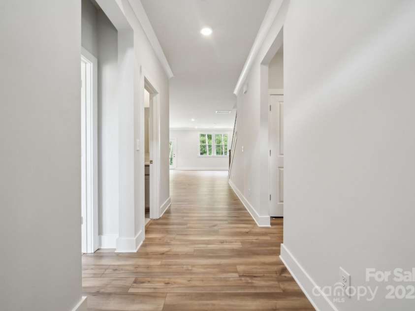 9948 Manor Vista Trail, Kannapolis, NC 28027.  MLS# CAR4255762, YatesRealty ID 16182. 