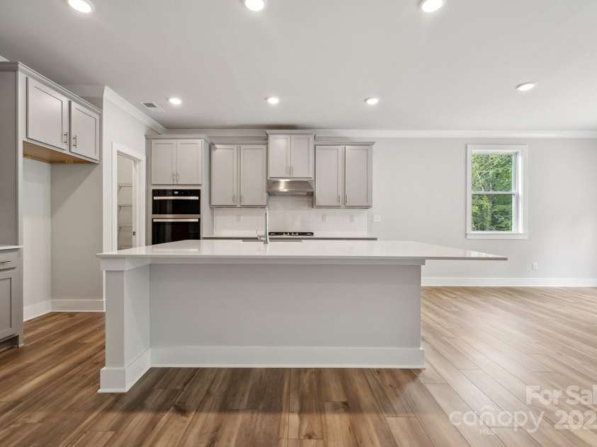 9948 Manor Vista Trail, Kannapolis, NC 28027.  MLS# CAR4255762, YatesRealty ID 16182. 