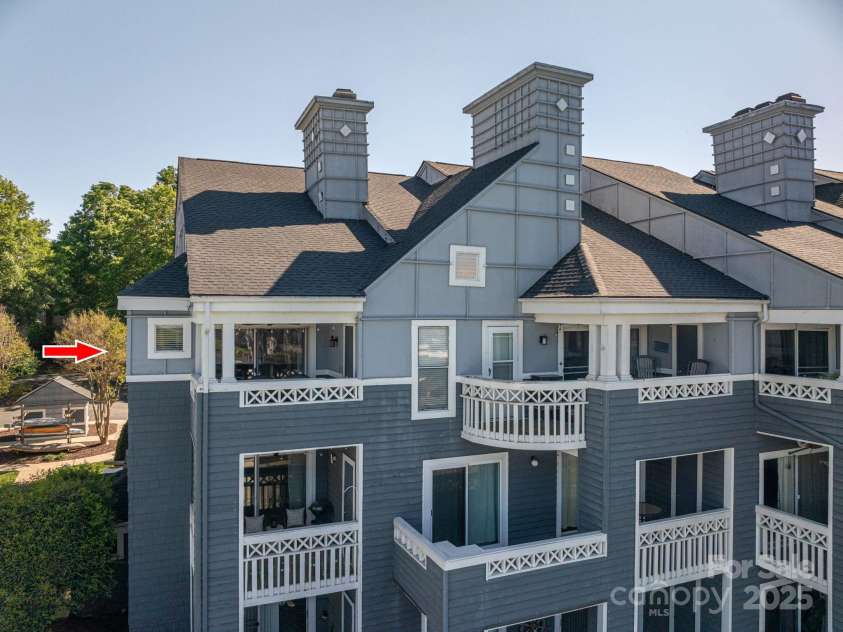 18723 Vineyard Point Lane, Cornelius, NC 28031.  MLS# CAR4246273, YatesRealty ID 16183. 