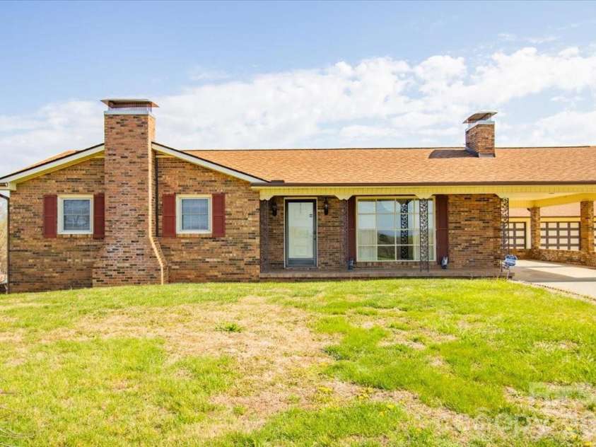 3556 White Plains Road, Roaring River, NC 28669.  MLS# CAR4364214, YatesRealty ID 16183. 