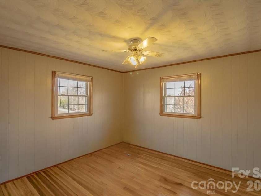 3556 White Plains Road, Roaring River, NC 28669.  MLS# CAR4364214, YatesRealty ID 16183. 