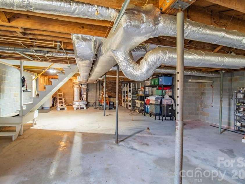 3556 White Plains Road, Roaring River, NC 28669.  MLS# CAR4364214, YatesRealty ID 16183. 