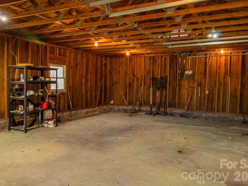 3556 White Plains Road, Roaring River, NC 28669.  MLS# CAR4364214, YatesRealty ID 16183. 