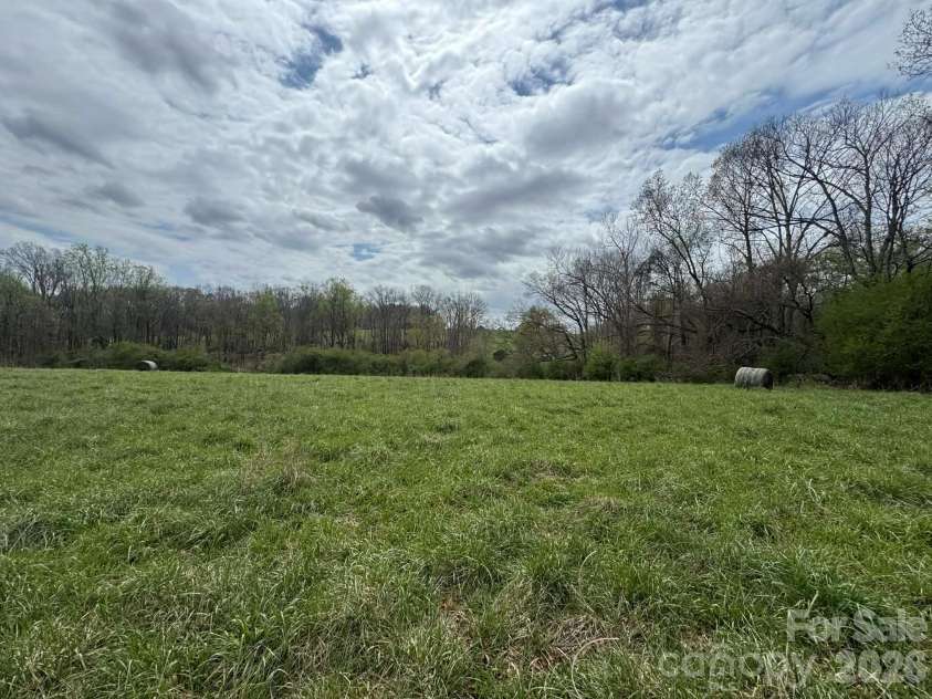 3556 White Plains Road, Roaring River, NC 28669.  MLS# CAR4364214, YatesRealty ID 16183. 