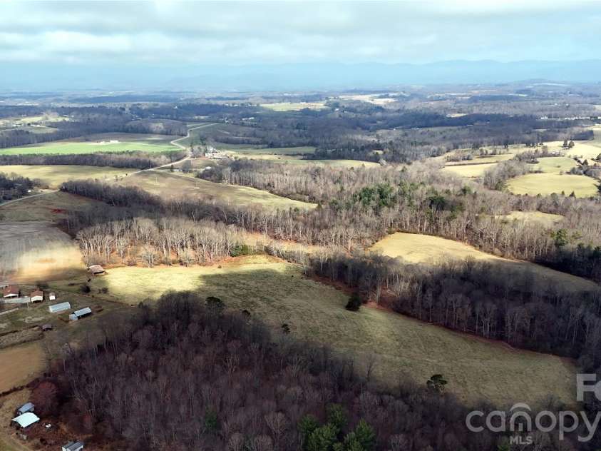 3556 White Plains Road, Roaring River, NC 28669.  MLS# CAR4364214, YatesRealty ID 16183. 