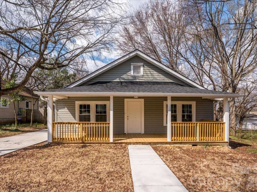156 Hartsell School Road, Concord, NC 28027.  MLS# CAR4355069, YatesRealty ID 16184. 