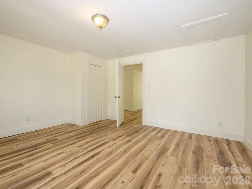 156 Hartsell School Road, Concord, NC 28027.  MLS# CAR4355069, YatesRealty ID 16184. 