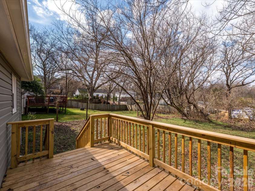 156 Hartsell School Road, Concord, NC 28027.  MLS# CAR4355069, YatesRealty ID 16184. 
