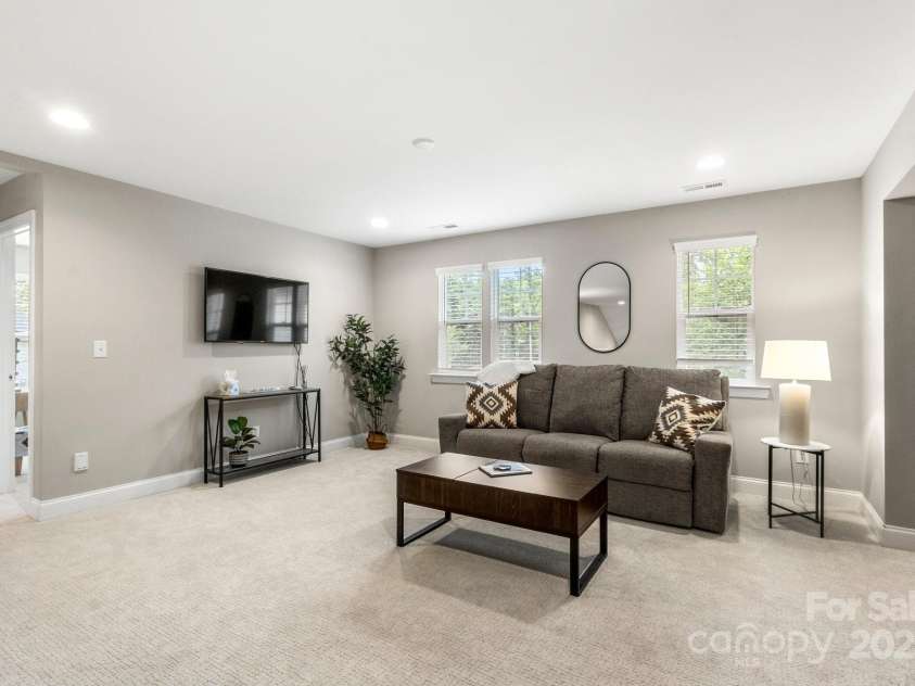 4189 Island Fox Lane, Denver, NC 28037.  MLS# CAR4264519, YatesRealty ID 16184. Loft