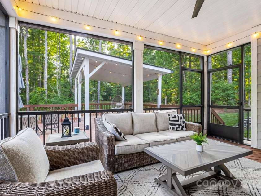 4189 Island Fox Lane, Denver, NC 28037.  MLS# CAR4264519, YatesRealty ID 16184. Screened Porch