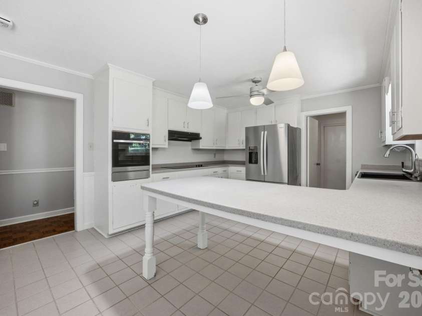 110 Tall Pine Circle, Salisbury, NC 28147.  MLS# CAR4373879, YatesRealty ID 16185. Kitchen