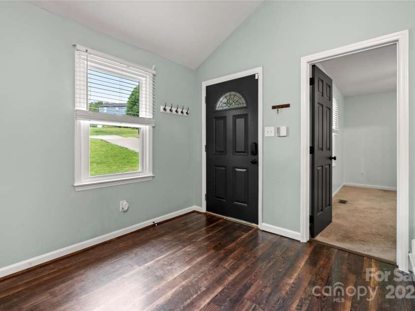 2717 Stockwood Drive, Gastonia, NC 28056.  MLS# CAR4240559, YatesRealty ID 16185. 