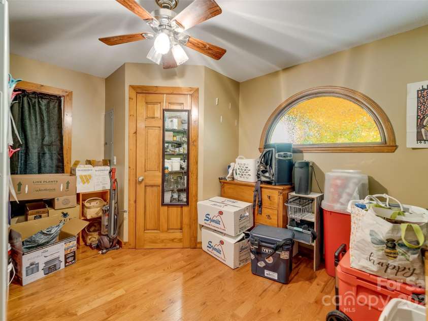 211 Natural Trail, Sylva, NC 28779.  MLS# CAR4257926, YatesRealty ID 16186. 